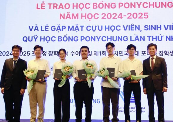 05 SINH VIÊN bet365 dk
 NHẬN HỌC BỔNG PONY CHUNG 2024